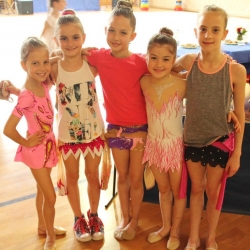 Ariana Hubert, Mia Gvozden, lara Ćorluka, Lorena Hržan Keglević i Bruna Franjković